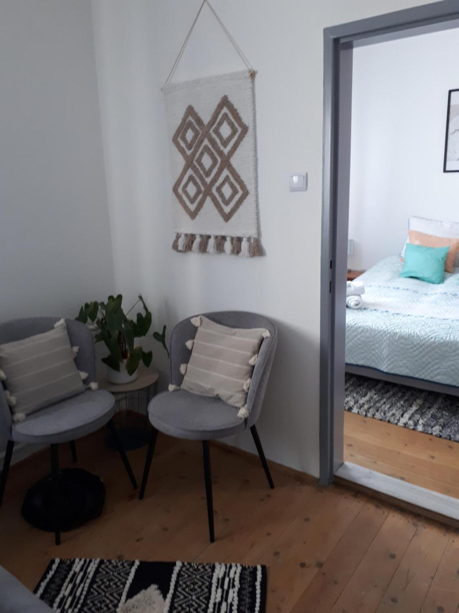 Cozy Town Center Retreat Apartment Komarno Ngoại thất bức ảnh